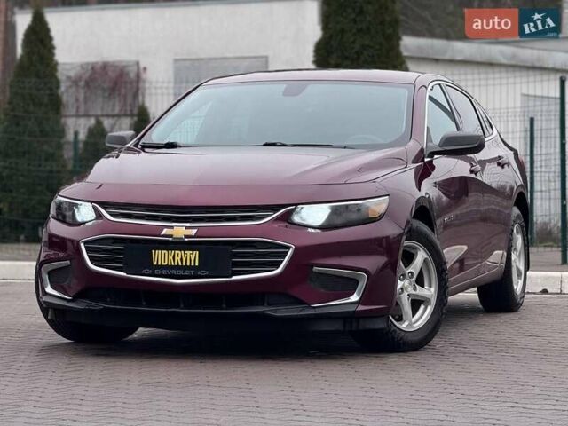 Красный Шевроле Малибу, объемом двигателя 1.5 л и пробегом 159 тыс. км за 9900 $, фото 18 на Automoto.ua