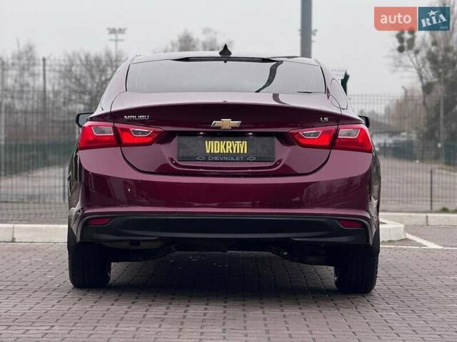 Красный Шевроле Малибу, объемом двигателя 1.5 л и пробегом 159 тыс. км за 9900 $, фото 14 на Automoto.ua