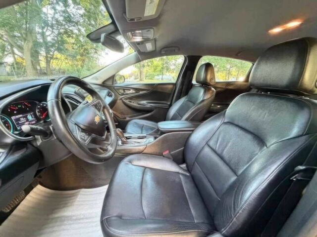 Красный Шевроле Малибу, объемом двигателя 1.5 л и пробегом 63 тыс. км за 5400 $, фото 6 на Automoto.ua