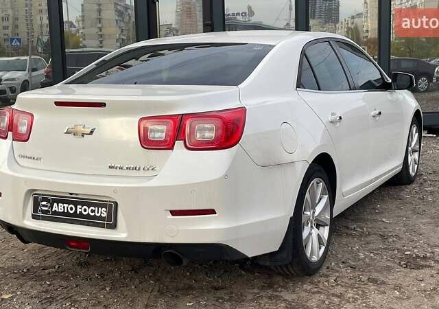 Шевроле Малибу, объемом двигателя 2.38 л и пробегом 177 тыс. км за 10490 $, фото 7 на Automoto.ua