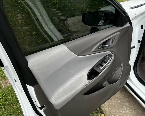 Шевроле Малибу, объемом двигателя 1.5 л и пробегом 205 тыс. км за 9580 $, фото 9 на Automoto.ua