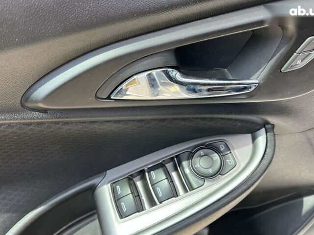 Шевроле Малибу, объемом двигателя 1.5 л и пробегом 116 тыс. км за 11900 $, фото 14 на Automoto.ua