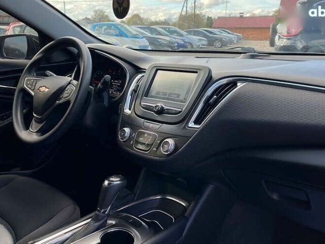 Шевроле Малибу, объемом двигателя 1.5 л и пробегом 105 тыс. км за 10990 $, фото 16 на Automoto.ua