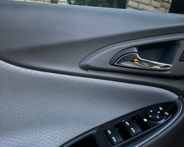 Шевроле Малибу, объемом двигателя 1.49 л и пробегом 79 тыс. км за 12200 $, фото 31 на Automoto.ua