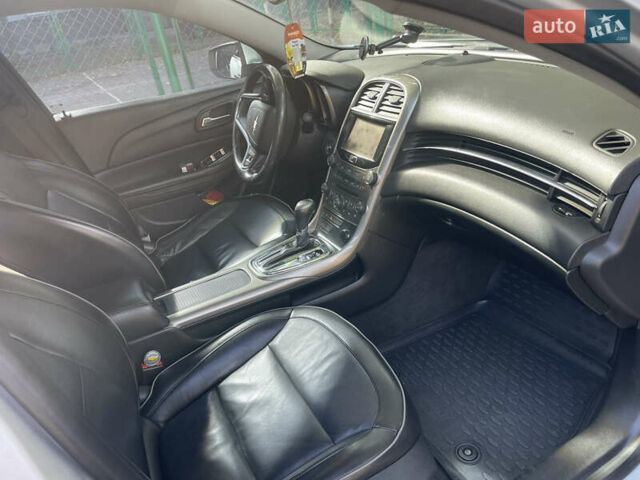 Серый Шевроле Малибу, объемом двигателя 2.38 л и пробегом 214 тыс. км за 12200 $, фото 8 на Automoto.ua