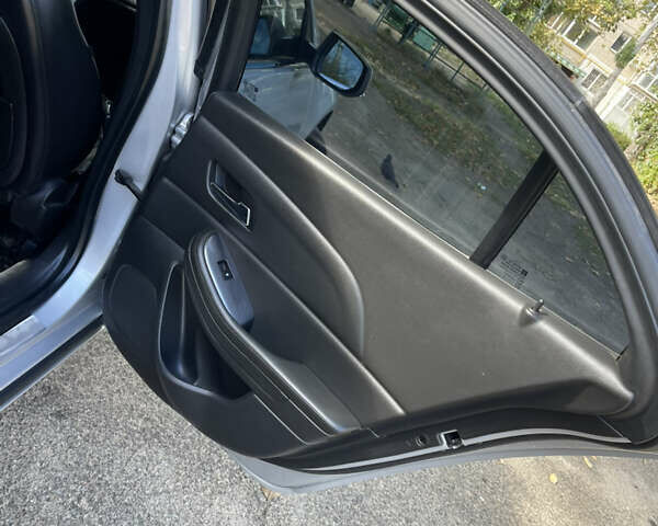 Серый Шевроле Малибу, объемом двигателя 2.38 л и пробегом 214 тыс. км за 12200 $, фото 6 на Automoto.ua