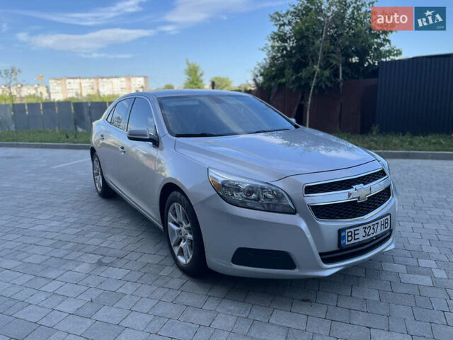 Серый Шевроле Малибу, объемом двигателя 2.4 л и пробегом 168 тыс. км за 11000 $, фото 2 на Automoto.ua