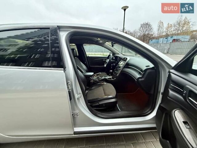 Серый Шевроле Малибу, объемом двигателя 2.38 л и пробегом 190 тыс. км за 6999 $, фото 45 на Automoto.ua