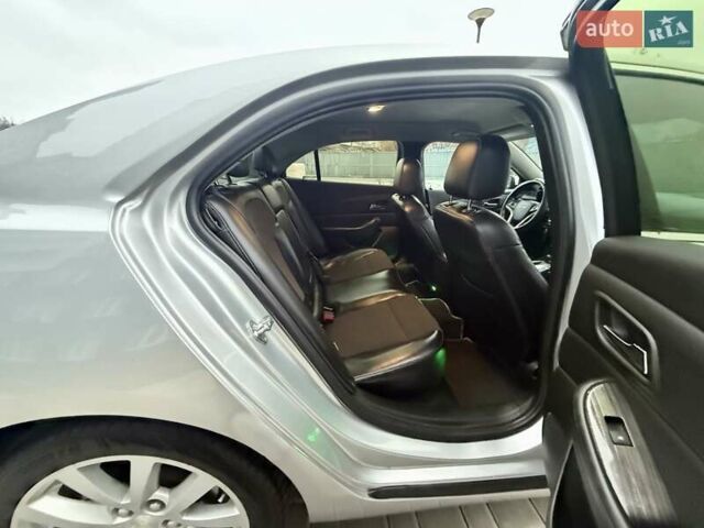 Серый Шевроле Малибу, объемом двигателя 2.38 л и пробегом 190 тыс. км за 6999 $, фото 57 на Automoto.ua