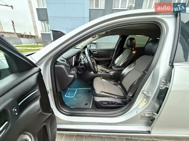 Серый Шевроле Малибу, объемом двигателя 2.38 л и пробегом 190 тыс. км за 6999 $, фото 33 на Automoto.ua