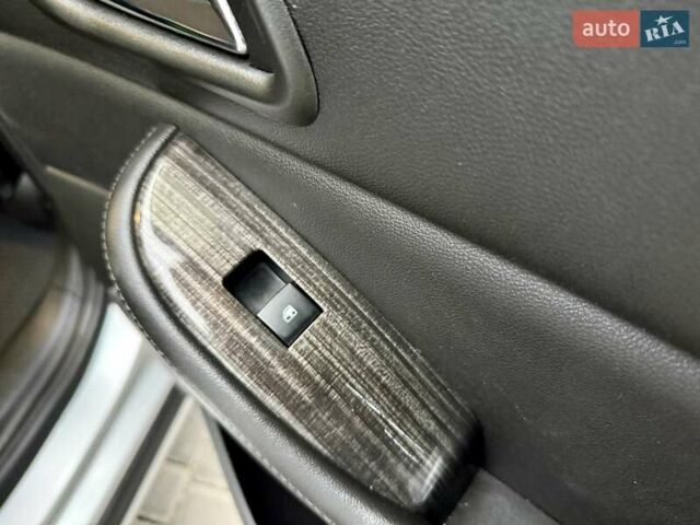 Серый Шевроле Малибу, объемом двигателя 2.38 л и пробегом 190 тыс. км за 6999 $, фото 52 на Automoto.ua