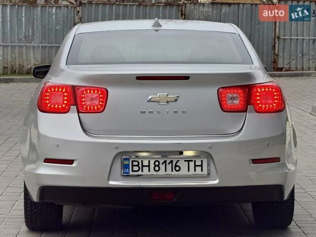 Серый Шевроле Малибу, объемом двигателя 2.38 л и пробегом 190 тыс. км за 6999 $, фото 7 на Automoto.ua