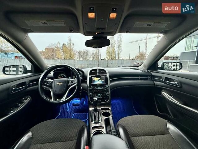 Серый Шевроле Малибу, объемом двигателя 2.38 л и пробегом 190 тыс. км за 6999 $, фото 65 на Automoto.ua