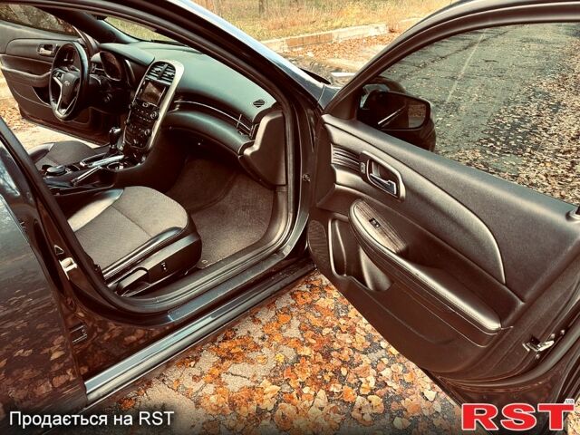 Серый Шевроле Малибу, объемом двигателя 2.5 л и пробегом 194 тыс. км за 7999 $, фото 9 на Automoto.ua