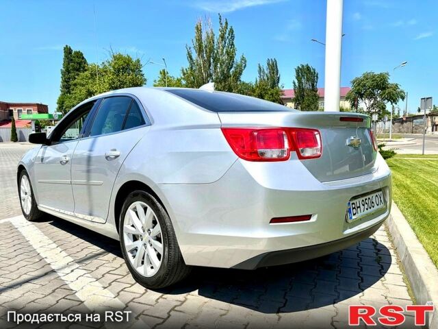 Серый Шевроле Малибу, объемом двигателя 2.5 л и пробегом 205 тыс. км за 9500 $, фото 2 на Automoto.ua