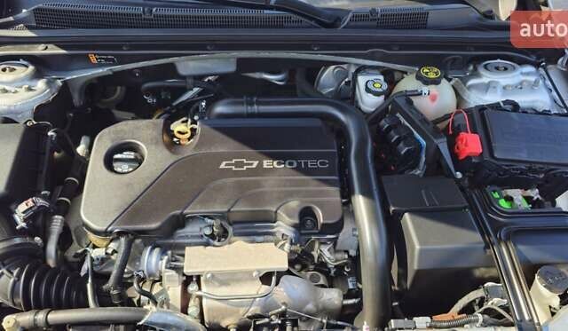 Серый Шевроле Малибу, объемом двигателя 1.5 л и пробегом 107 тыс. км за 14500 $, фото 1 на Automoto.ua