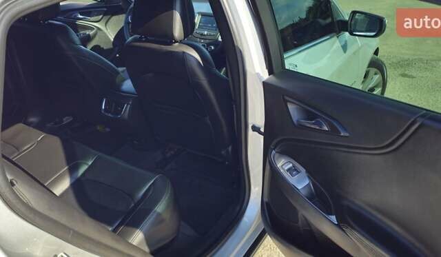 Серый Шевроле Малибу, объемом двигателя 1.5 л и пробегом 107 тыс. км за 14500 $, фото 2 на Automoto.ua