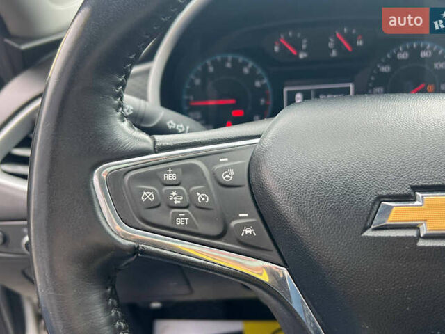 Серый Шевроле Малибу, объемом двигателя 1.49 л и пробегом 323 тыс. км за 11500 $, фото 12 на Automoto.ua