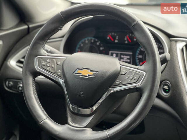 Серый Шевроле Малибу, объемом двигателя 1.49 л и пробегом 323 тыс. км за 11500 $, фото 14 на Automoto.ua