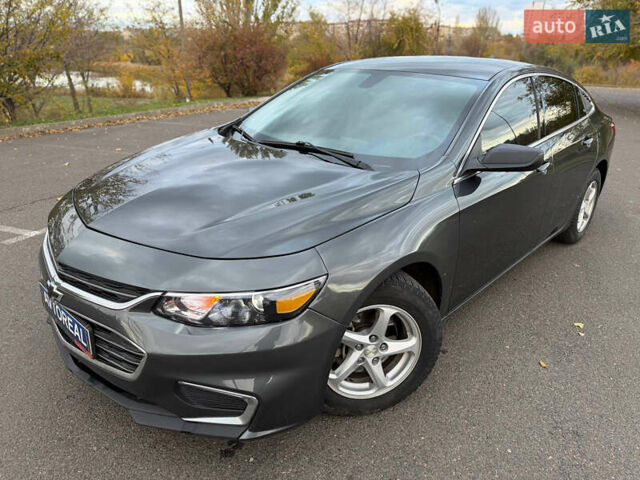 Серый Шевроле Малибу, объемом двигателя 1.49 л и пробегом 84 тыс. км за 9999 $, фото 7 на Automoto.ua