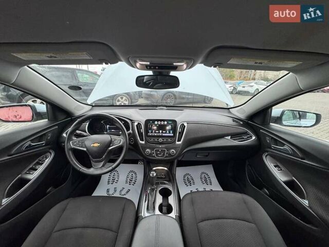 Серый Шевроле Малибу, объемом двигателя 1.5 л и пробегом 202 тыс. км за 7500 $, фото 15 на Automoto.ua