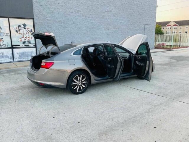 Серый Шевроле Малибу, объемом двигателя 1.5 л и пробегом 69 тыс. км за 9000 $, фото 6 на Automoto.ua