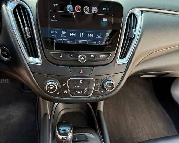 Сірий Шевроле Малібу, об'ємом двигуна 1.49 л та пробігом 72 тис. км за 12500 $, фото 14 на Automoto.ua