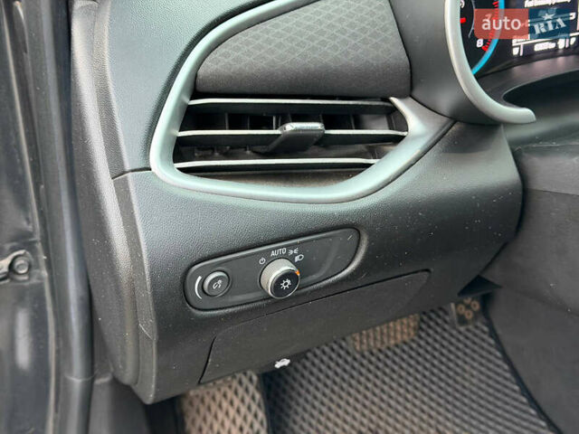 Серый Шевроле Малибу, объемом двигателя 1.49 л и пробегом 84 тыс. км за 9999 $, фото 34 на Automoto.ua