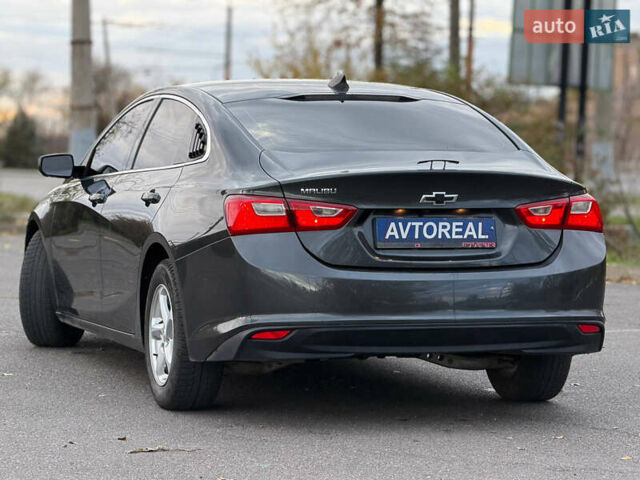 Серый Шевроле Малибу, объемом двигателя 1.49 л и пробегом 84 тыс. км за 9999 $, фото 16 на Automoto.ua