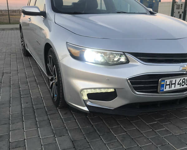 Серый Шевроле Малибу, объемом двигателя 1.5 л и пробегом 175 тыс. км за 9200 $, фото 6 на Automoto.ua