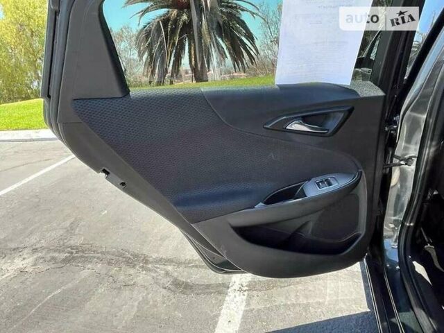 Серый Шевроле Малибу, объемом двигателя 2 л и пробегом 145 тыс. км за 2000 $, фото 20 на Automoto.ua