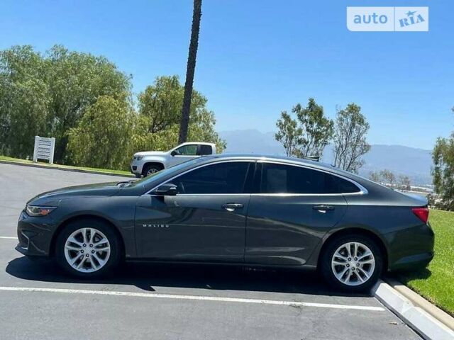 Серый Шевроле Малибу, объемом двигателя 2 л и пробегом 145 тыс. км за 2000 $, фото 3 на Automoto.ua