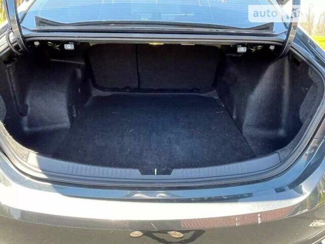 Серый Шевроле Малибу, объемом двигателя 2 л и пробегом 145 тыс. км за 2000 $, фото 26 на Automoto.ua