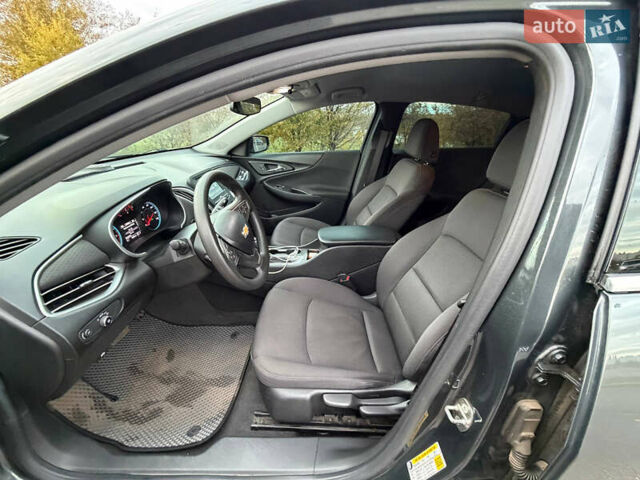 Серый Шевроле Малибу, объемом двигателя 1.49 л и пробегом 84 тыс. км за 9999 $, фото 29 на Automoto.ua