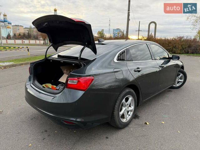 Серый Шевроле Малибу, объемом двигателя 1.49 л и пробегом 84 тыс. км за 9999 $, фото 27 на Automoto.ua