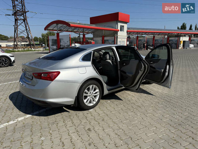 Серый Шевроле Малибу, объемом двигателя 1.49 л и пробегом 129 тыс. км за 13000 $, фото 26 на Automoto.ua