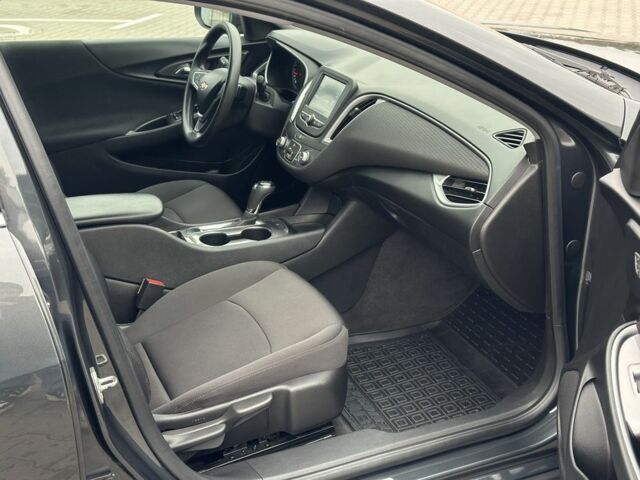 Серый Шевроле Малибу, объемом двигателя 1.5 л и пробегом 66 тыс. км за 10800 $, фото 22 на Automoto.ua