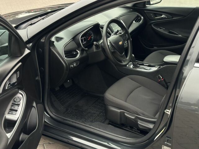 Серый Шевроле Малибу, объемом двигателя 1.5 л и пробегом 66 тыс. км за 10800 $, фото 17 на Automoto.ua