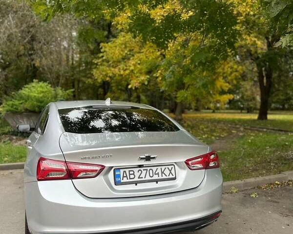 Серый Шевроле Малибу, объемом двигателя 2 л и пробегом 197 тыс. км за 17000 $, фото 10 на Automoto.ua