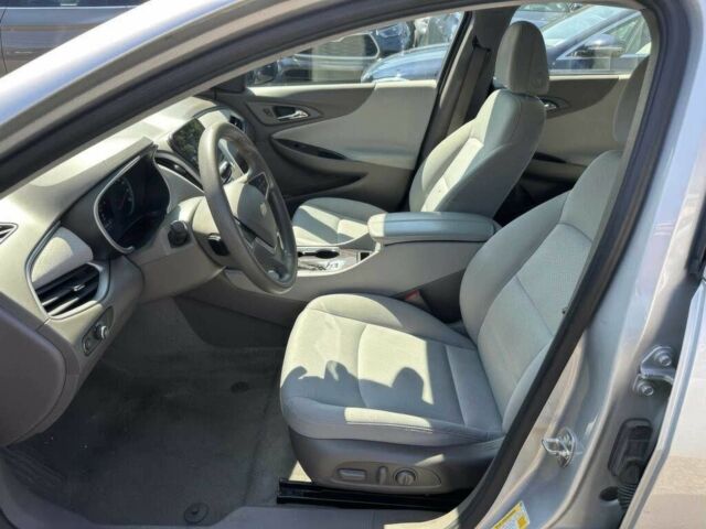 Серый Шевроле Малибу, объемом двигателя 1.5 л и пробегом 20 тыс. км за 8800 $, фото 9 на Automoto.ua