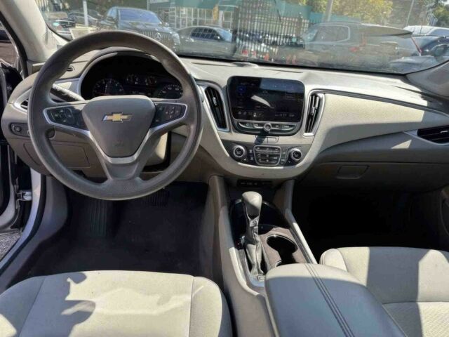 Серый Шевроле Малибу, объемом двигателя 1.5 л и пробегом 20 тыс. км за 8800 $, фото 8 на Automoto.ua