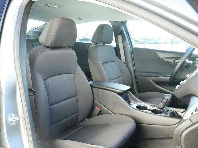 Сірий Шевроле Малібу, об'ємом двигуна 1.5 л та пробігом 3 тис. км за 12500 $, фото 8 на Automoto.ua