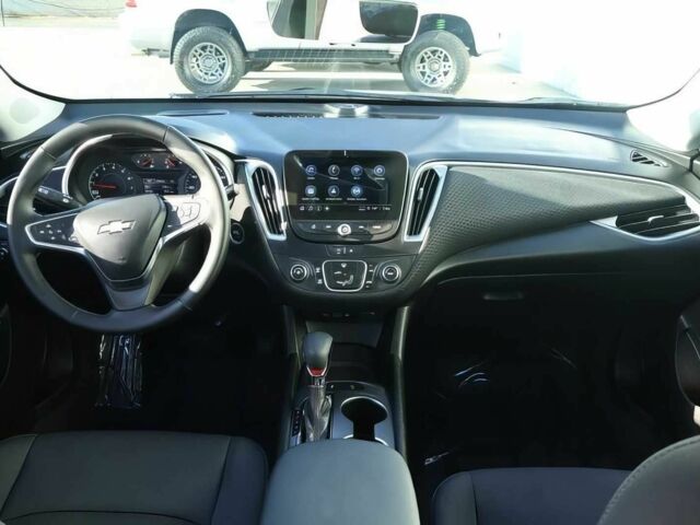 Сірий Шевроле Малібу, об'ємом двигуна 1.5 л та пробігом 3 тис. км за 12500 $, фото 11 на Automoto.ua