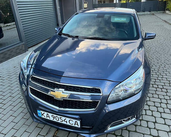 Синий Шевроле Малибу, объемом двигателя 2.46 л и пробегом 218 тыс. км за 7400 $, фото 1 на Automoto.ua