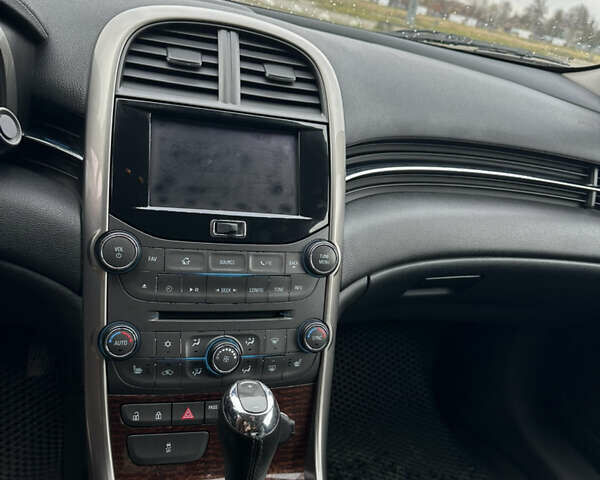 Синий Шевроле Малибу, объемом двигателя 2.46 л и пробегом 218 тыс. км за 6500 $, фото 10 на Automoto.ua