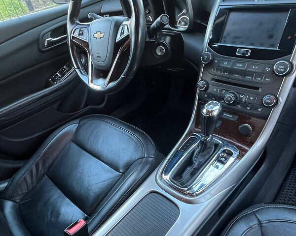 Синий Шевроле Малибу, объемом двигателя 2.46 л и пробегом 218 тыс. км за 7400 $, фото 10 на Automoto.ua