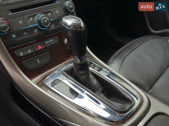 Синий Шевроле Малибу, объемом двигателя 2.46 л и пробегом 218 тыс. км за 6999 $, фото 8 на Automoto.ua