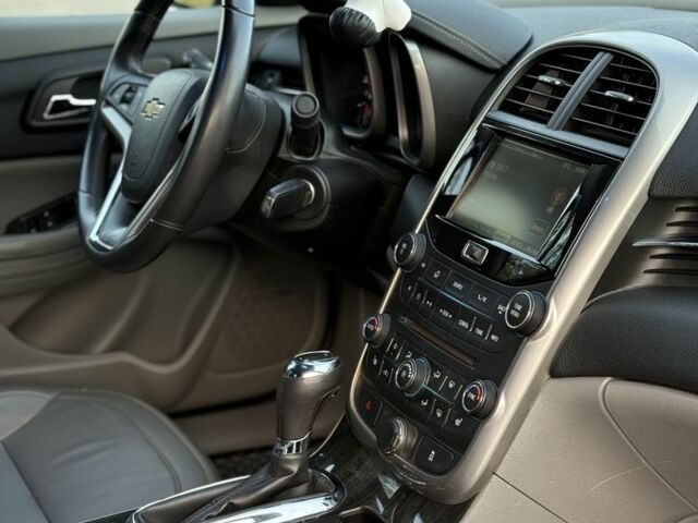 Синий Шевроле Малибу, объемом двигателя 2.5 л и пробегом 132 тыс. км за 10500 $, фото 6 на Automoto.ua