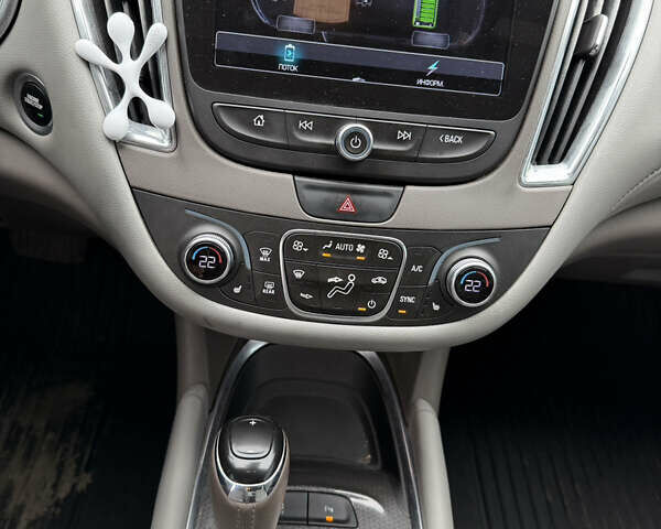 Синій Шевроле Малібу, об'ємом двигуна 1.8 л та пробігом 109 тис. км за 15500 $, фото 13 на Automoto.ua