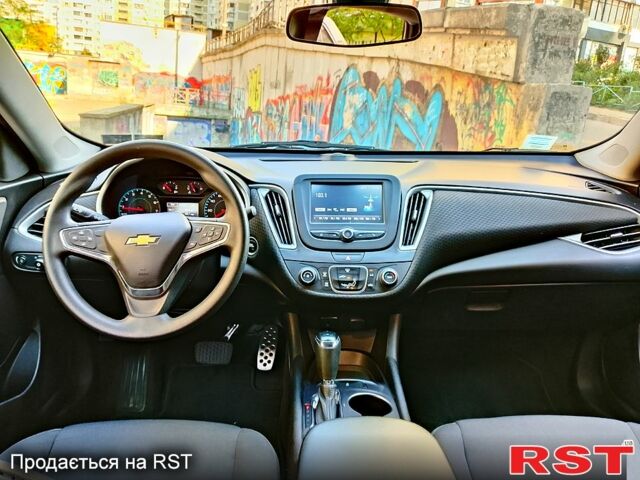 Синий Шевроле Малибу, объемом двигателя 1.5 л и пробегом 62 тыс. км за 10500 $, фото 6 на Automoto.ua